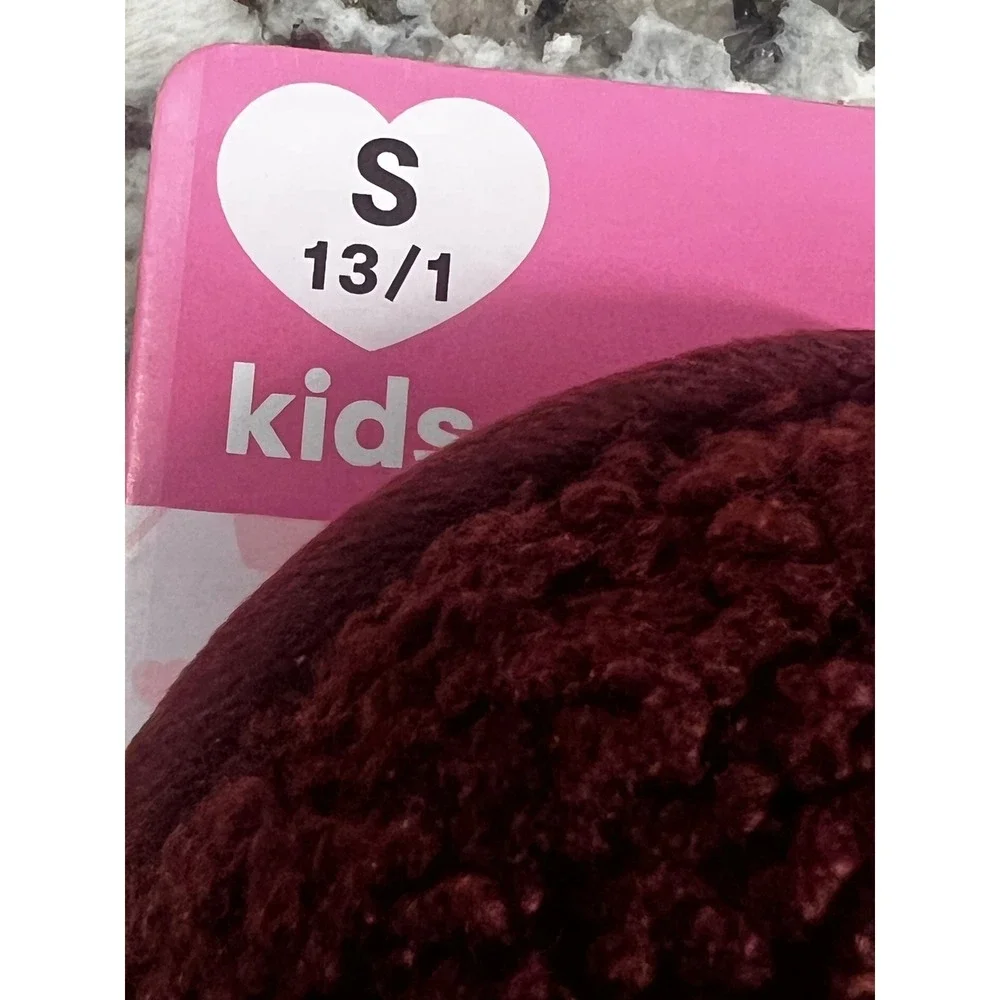 Hershey's Novelty Slippers Kids Small‎ 13/1-Set of 2